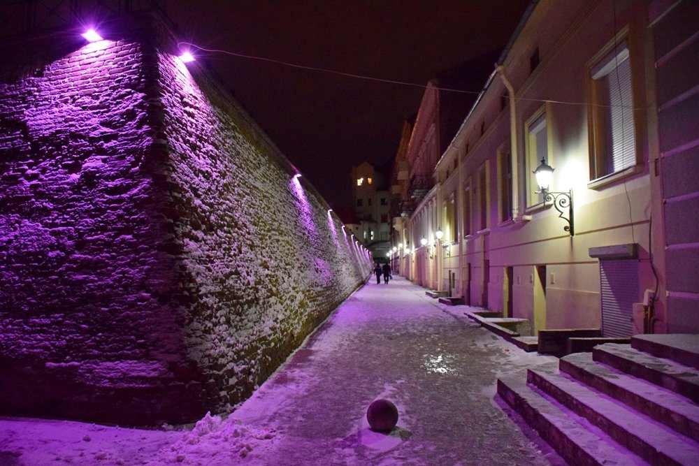 http://www.mvk.if.ua/uploads/posts/2017-02/1487686498_fortechniy-provulok-6.jpg