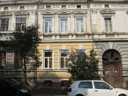 Історичні фасади будинків на вул. Шевченка відреставрують Історичні фасади будинків на вул. Шевченка відреставрують