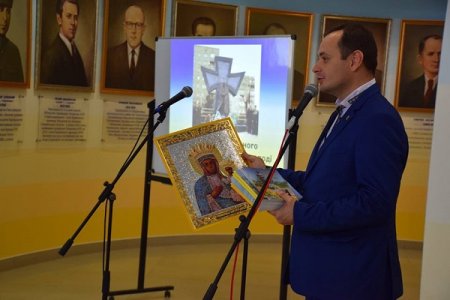 Дружба без кордонів... Дружба без кордонів...