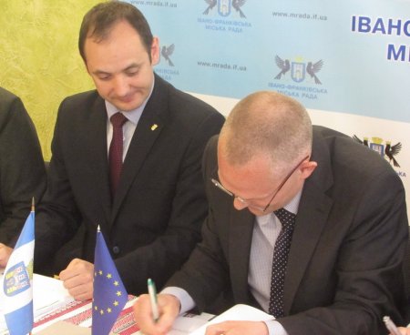 В Івано-Франківську енергетично модернізують 51 освітній заклад