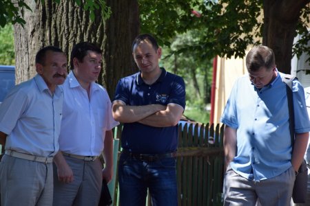 В Опришівцях перекривають  приміщення старої школи