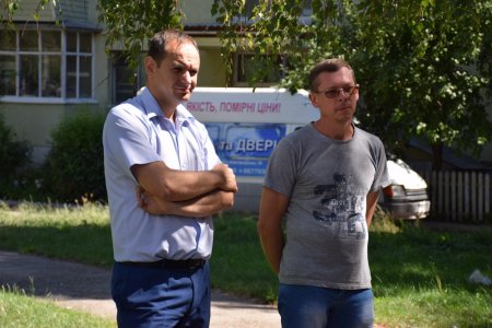 В місті ремонтують клуб дозвілля для дітей та юнацтва «Глобус»