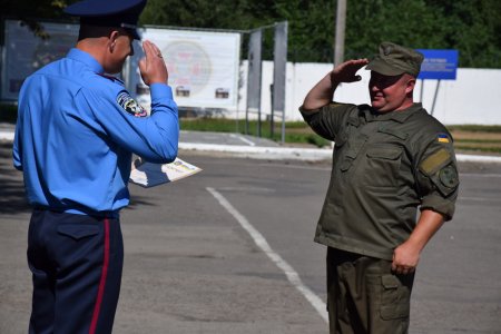 Міський голова вручив грамоти та грошові премії бійцям Військової частини 1241