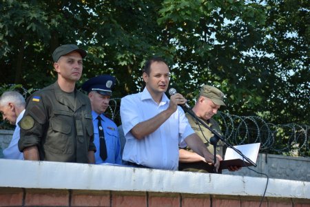Міський голова вручив грамоти та грошові премії бійцям Військової частини 1241