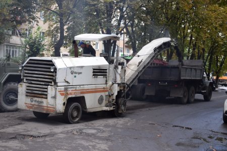 В Івано-Франківську ремонтують вул. Північний Бульвар