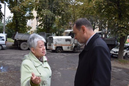 В Івано-Франківську ремонтують вул. Північний Бульвар