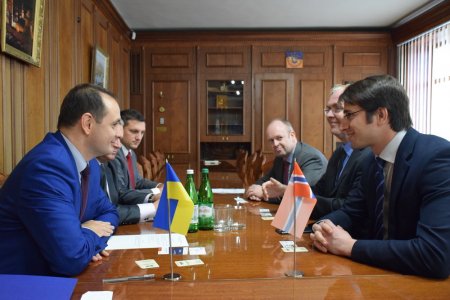 В Івано-Франківську молодим бізнесменам допомагатимуть створити власну справу