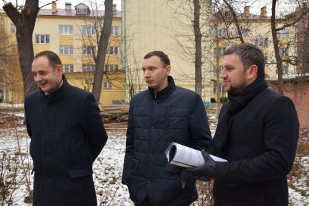 В одному з найстаріших дитсадків міста замінюють покрівлю