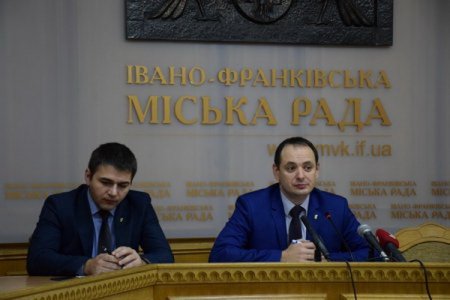 Хто зможе безкоштовно їздити у громадському транспорті у 2017 році.