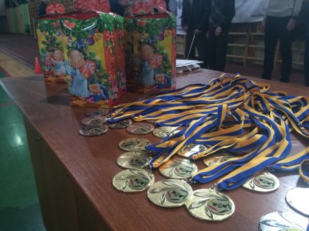 НОВОРІЧНИЙ ЧЕМПІОНАТ