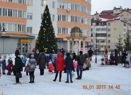 Розважальна програма «Коляда на Каскаді»