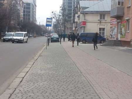 Крок за кроком упорядковують нові вулиці Івано-Франківська