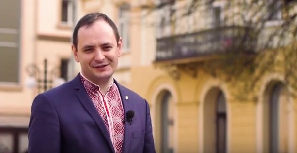 Міський голова Руслан Марцінків вітає іванофранківців з Великодніми святами