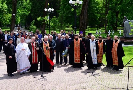В Івано-Франківську вшанували пам'ять жертв політичних репресій