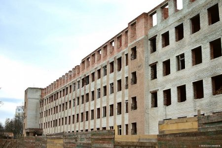 Два соціально важливі об'єкти в одній споруді