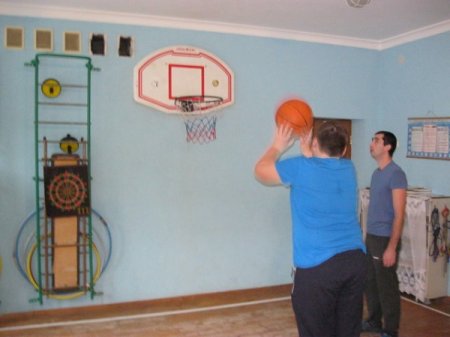 Спортивні змагання серед людей з нагоди відзначення Міжнародного дня людей з інвалідністю