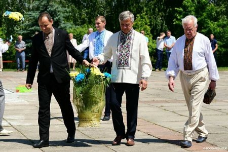 Дем'янів Лаз пам'ятає
