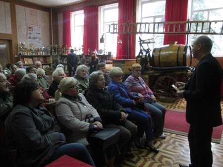 Екскурсія до пожежно-технічної виставки-музею  Управління ДСНС в області