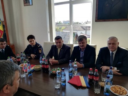 Співпраця міст-побратимів
