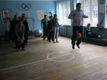 Спортивні естафети 