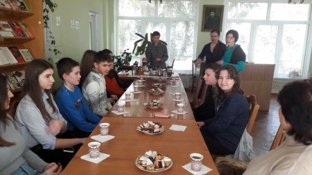 Літературна кав'ярня "Книги з ароматом кави"