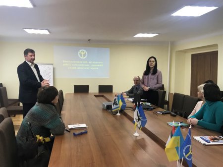 Від навчання реєстраторів - до якісного обслуговування шукачів роботи
