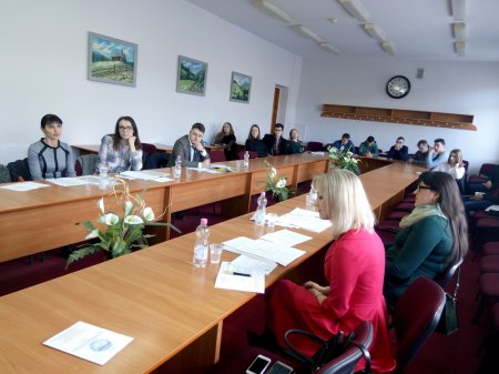 Круглий стіл із захисту прав працівників