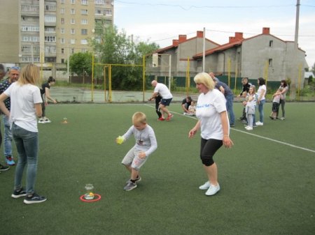 Спортивні розваги серед сімей з дітьми з аутичним типом розвитку 