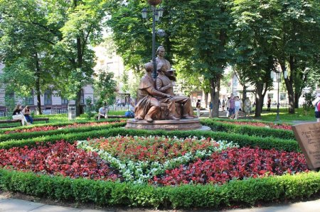 Так квітне Франківськ
