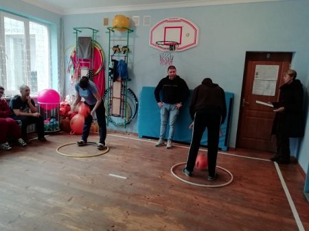 Спортивні естафети з нагоди відзначення Міжнародного дня людей з інвалідністю 