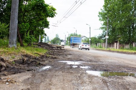 ДОВГООЧІКУВАНИЙ РЕМОНТ АВТОЛИВМАШІВСЬКОЇ