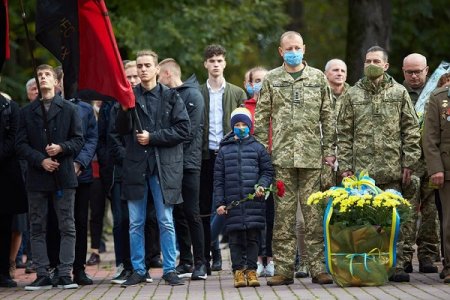 В Івано-Франківську урочисто відзначили  свято Покрови Пресвятої Богородиці,  78-у річницю створення Української  Повстанської Армії, День Українського козацтва  та День захисника України 