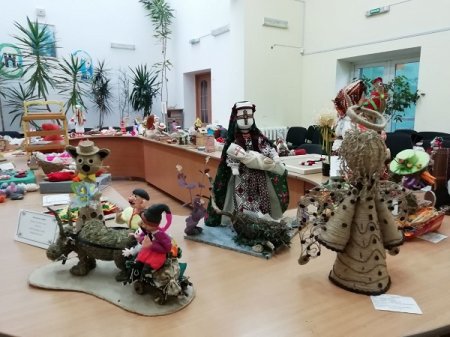 ПРОВЕДЕНО МІСЬКИЙ КОНКУРС ІГРАШОК-СУВЕНІРІВ