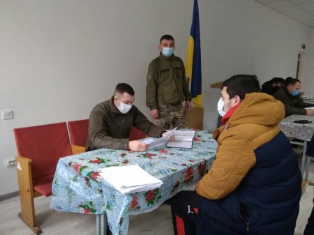 3 грудня відбулась робоча зустріч начальника відділу мобілізаційно-оборонної роботи та діяльності правоохоронних органів УНС МР Олександра Петріва та заступника військового комісара ІФ обласного ТЦК та СП Володимира Симончука