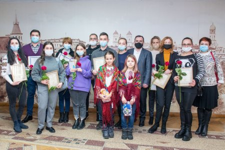 У Франківську відзначили учасників конкурсу «Краща новорічно-різдвяна вітрина»