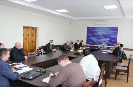  Спеціалісти Держпродспоживслужби обговорили комплекс питань з  представниками Печеніжинської територіальної  громади 