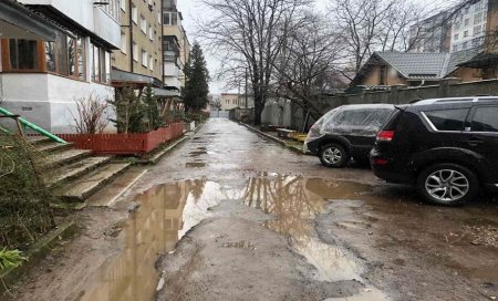 Розпочались роботи з капітального ремонту міжбудинкового проїзду вул. Довга, 26 - Берегова, 1