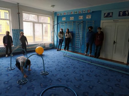 Спортивні змагання присвячені Дню Матері