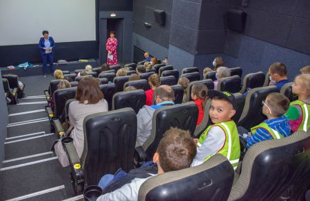 В Івано-Франківську відзначили переможців конкурсу дитячих малюнків «Ще не вмію, а вже мрію стати!»