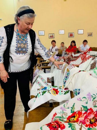 Вишивка єднає Вовчинець