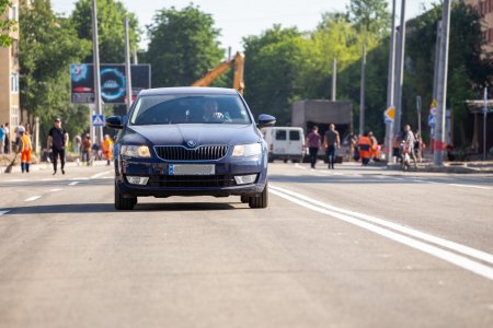 ОБ'ЄДНАНІ БУЛЬВАРИ ВІДКРИЛИ ДЛЯ АВТОМОБІЛІВ
