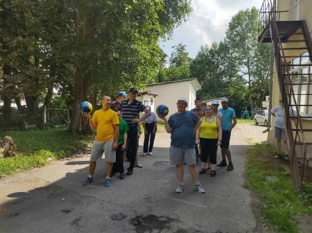 Спортивні естафети серед дітей та молоді з функціональними обмеженнями 