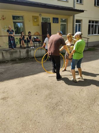 Спортивні естафети серед дітей та молоді з функціональними обмеженнями 