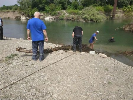 У ФРАНКІВСЬКУ НАДЗВИЧАЙНИКИ РОЗПОЧАЛИ ОЧИЩЕННЯ РУСЛА РІЧКИ БИСТРИЦЯ СОЛОТВИНСЬКА У ФРАНКІВСЬКУ НАДЗВИЧАЙНИКИ РОЗПОЧАЛИ ОЧИЩЕННЯ РУСЛА РІЧКИ БИСТРИЦЯ СОЛОТВИНСЬКА