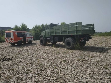 У ФРАНКІВСЬКУ НАДЗВИЧАЙНИКИ РОЗПОЧАЛИ ОЧИЩЕННЯ РУСЛА РІЧКИ БИСТРИЦЯ СОЛОТВИНСЬКА У ФРАНКІВСЬКУ НАДЗВИЧАЙНИКИ РОЗПОЧАЛИ ОЧИЩЕННЯ РУСЛА РІЧКИ БИСТРИЦЯ СОЛОТВИНСЬКА