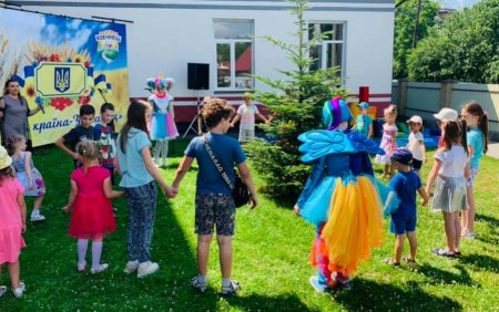 11 липня  о 14.00 год в с. Вовчинець відбулося свято родини на подвір’ї Вовчинецької гімназії Івано-Франківської міської ради, що знаходиться (вул. Гайова, 10).