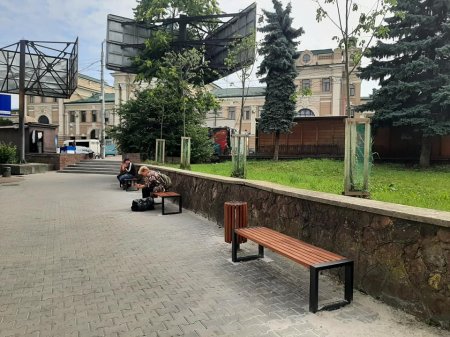 СЕЗОН РЕМОНТНИХ РОБІТ У РОЗПАЛІ.