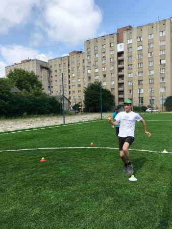 СПОРТИВНІ ІГРИ СЕРЕД МОЛОДІ З ІНВАЛІДНІСТЮ