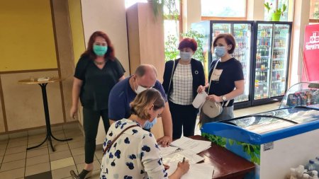 Під час інформаційного рейду виявили трьох неналежно оформлених працівників