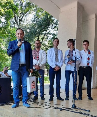 «МЕЛОДІЇ ПАРКУ»